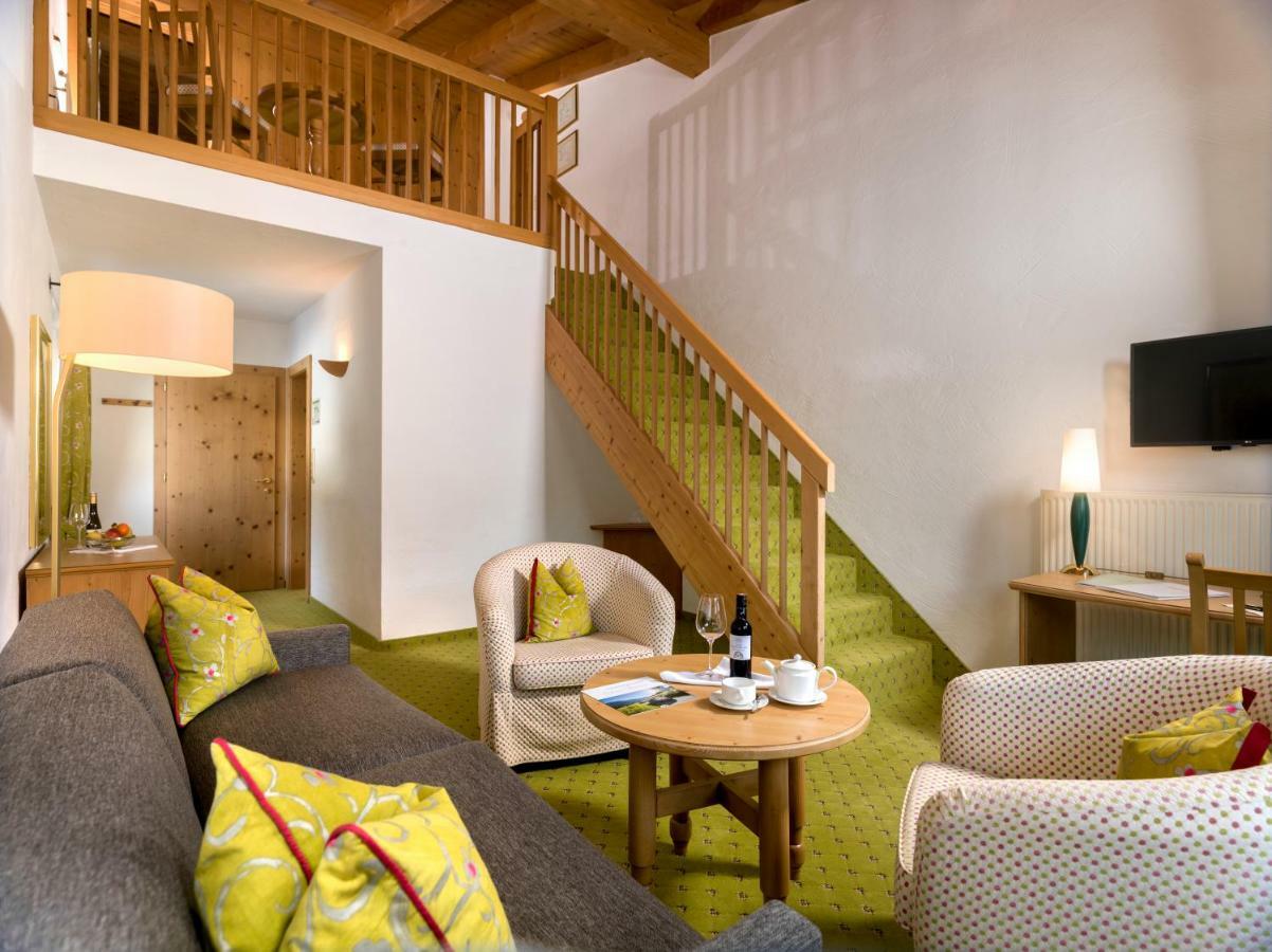 Defereggental Hotel & Resort Sankt Veit in Defereggen Ngoại thất bức ảnh